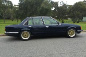 VC Commodore SLE Fuel Injected 5L T350 9inch LSD in SA Photo