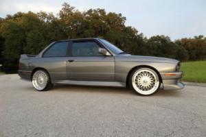 1987 BMW 3-Series 1987 BMW 325is Coupe Photo