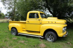 1951 Ford F1 Photo