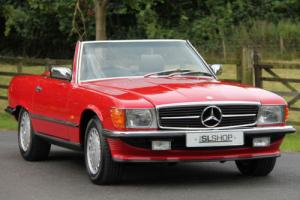 Mercedes-Benz R 107 300 SL (1987) Signal Red with Black Sports Check