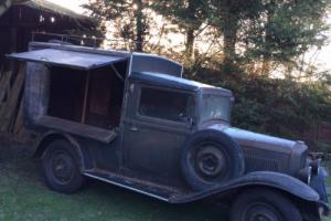 1932 Renault coachbuilt mobile shop ORIGINAL condition running possible p/x? Photo