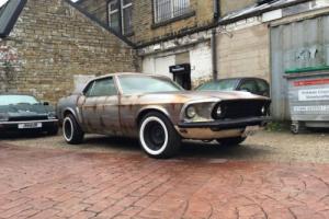 Ford Mustang 1969 302 v8 coupe patina rat rod clear coated airbrushed California Photo