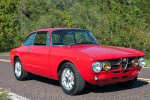 1971 Alfa Romeo GTV Photo