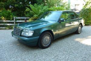Mercedes E220 Saloon, only 56,000 miles, Stunning Condition W124, MOT June 2017 Photo