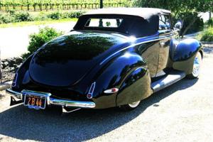 1939 Ford Deluxe