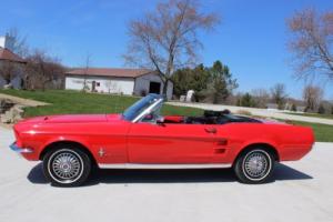 1967 Ford Mustang Photo