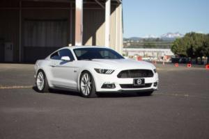 2015 Ford Mustang PERFORMANCE PACK Photo