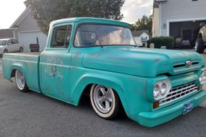 1960 Ford F-100 Photo