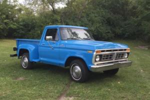 1977 Ford F-100 Photo