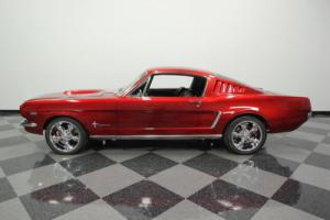 1966 Ford Mustang 2+2 Photo