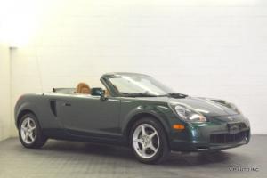 2002 Toyota MR2 2dr Convertible Manual
