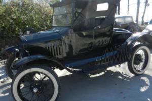 1925 Ford Model T Photo