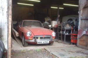 Barn find MG B GT RED £1 No reserve