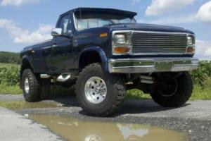 1985 Ford F-350 Photo