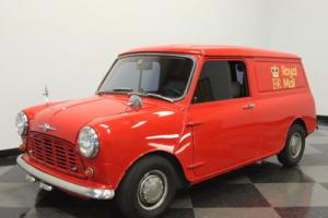 1966 Morris Mini Panel Van Photo