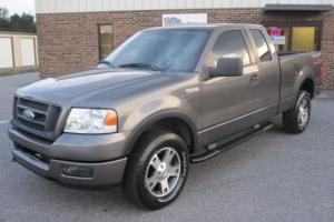 2005 Ford F-150 Photo