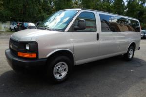 2009 Chevrolet Express EXPRESS 3500 EXTENDED Photo