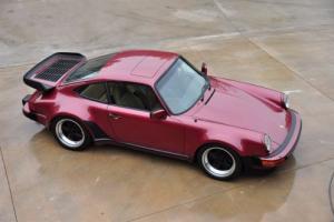 1984 Porsche 911 Photo