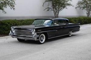 1959 Lincoln Continental Mark IV Photo