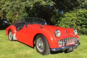1959 Triumph TR3a roadster excellent condition wire wheels wet weather equipment Photo