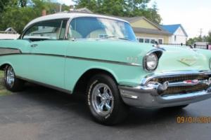 1957 Chevrolet Bel Air/150/210