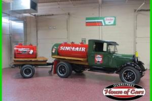 1930 Ford Model A 1930 FORD MODEL AA SINCLAIR FUEL TANKER Photo