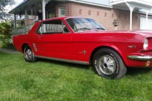 1966 Ford Mustang coupe Photo