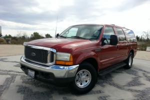 2000 Ford Excursion XLT Photo