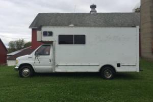 1993 Ford E-Series Van Fully customized Class C type RV Photo
