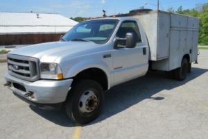 2002 Ford F-550 Photo