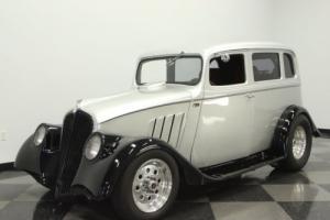 1933 Willys 2 Door Sedan Photo