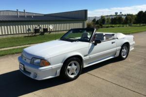 1991 Ford Mustang Photo