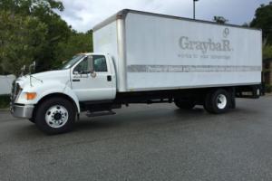2006 Ford F-650 Photo