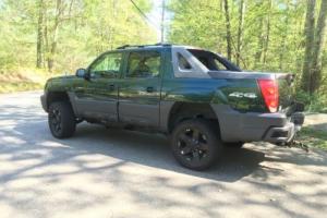 2003 Chevrolet Avalanche 2500 Duramax Diesel 4x4 Lifted Loaded Photo
