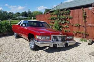 1976 Cadillac Coupe Deville lowrider hydraulics red american classic car V8