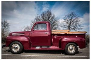 ****** Relisted due to time waster . MUST SEE Stunning American 1949 Ford pick u Photo