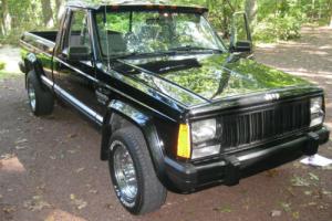 1989 Jeep Comanche Photo