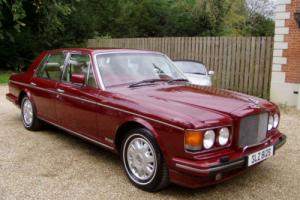 Bentley Brooklands 6.8 auto 1995/m sold with private plate