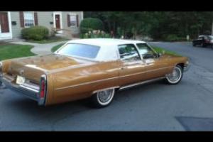 1976 Cadillac Fleetwood Delegance