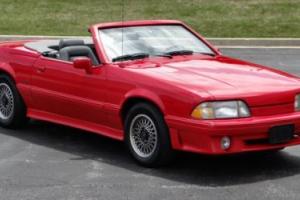 1988 Ford Mustang LX Photo