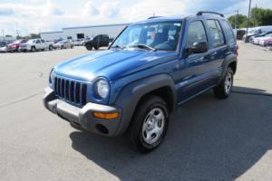 2004 Jeep Liberty 4dr Sport 4WD Photo