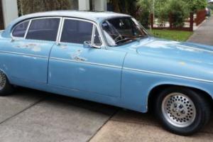 Jaguar 1969 420G 4.2 Litre 6 Cylinder Saloon 3 Speed Auto