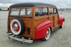 1941 Ford WOODY Station Wagon Special Deluxe Photo