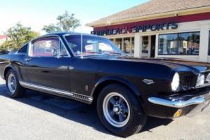 1965 Ford Mustang Fastback 2+2 Photo