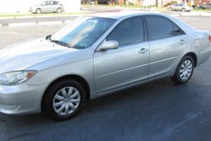 2005 Toyota Camry LE Photo