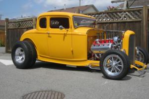 1932 Ford Model B Coupe 5 Window Coupe