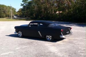 1952 Ford Crestline