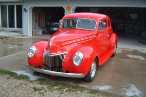 1939 Ford deluxe
