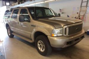 2004 Ford Excursion Limited Photo