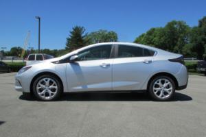 2017 Chevrolet Volt 5dr Hatchback Premier Photo